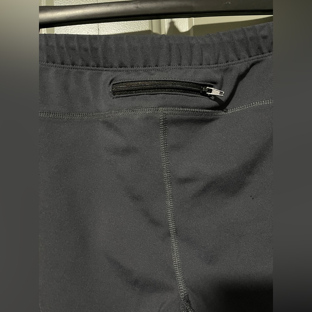 Run Leggings Sz M by Old Navy Active Gray w/ Reflector zipper pocket & legs - Picture 5 of 6